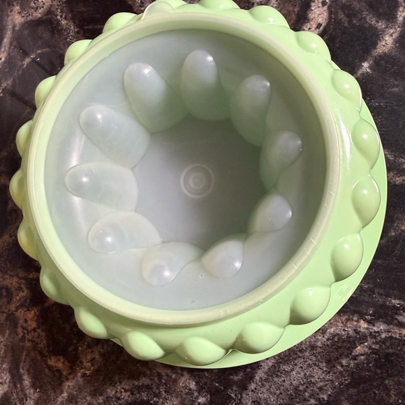 Tupperware Other - VTG TUPPERWARE JELLO MOLD RING #1201/1202 JADITE GREEN 3 PCS W/ LID JEL-A-RING